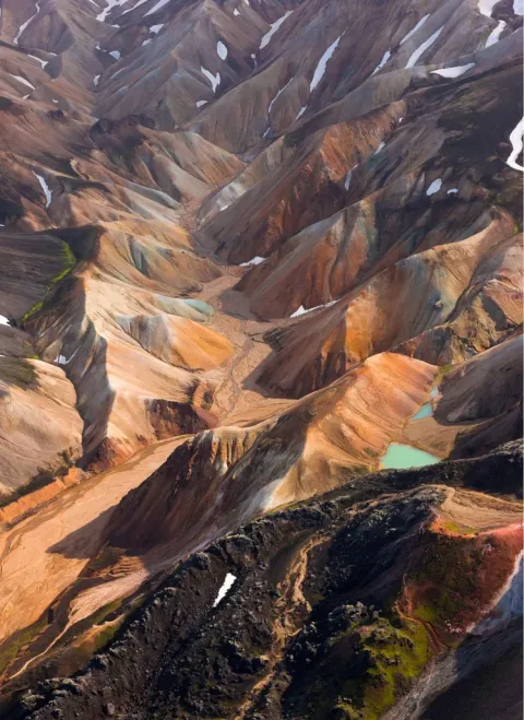 Colourful rhyolite mountains in the Icelandic Highlands